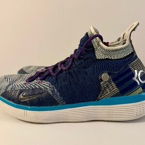 KD 11 Black History Month (Size 9.5)